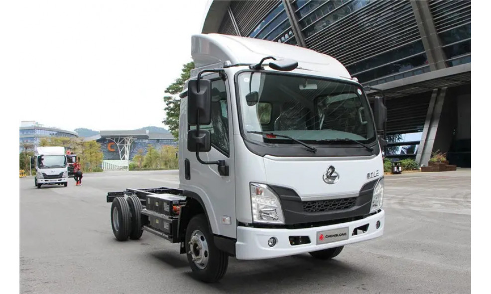 Грузовой фургон CHENGLONG L2EV