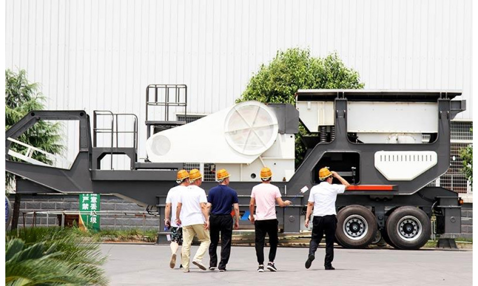 Гусеничная ударная дробилка HXJQ WT1213S