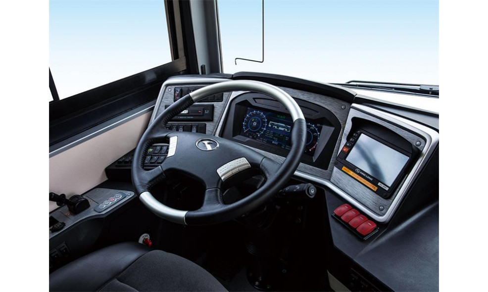 Автобус туристический KING LONG XMQ6130ACW