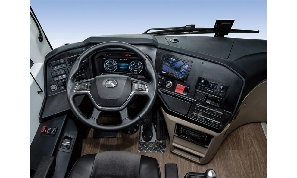 Автобус туристический KING LONG XMQ6130ACW