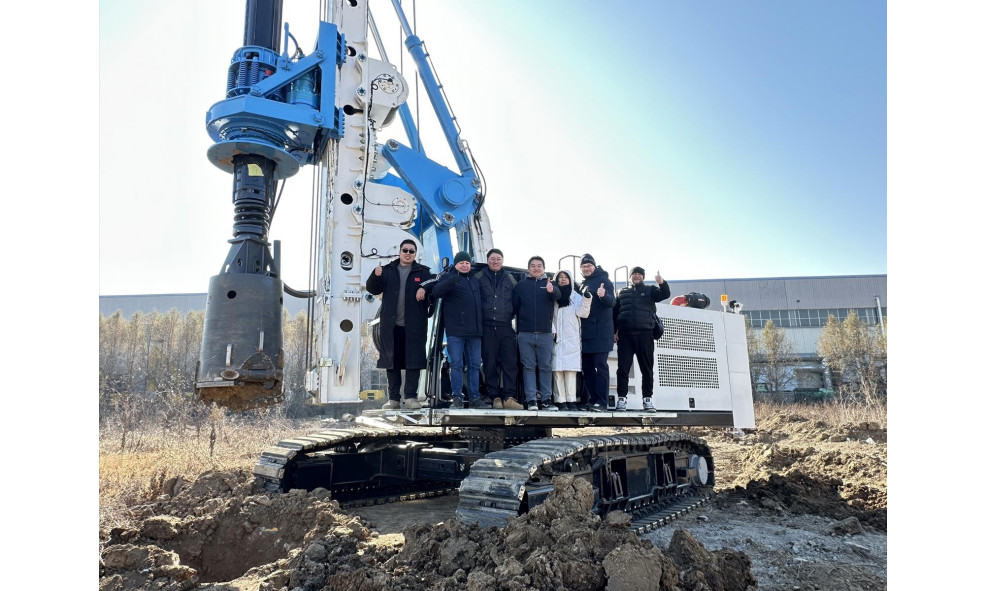Роторная буровая установка MAXPOWER MR200