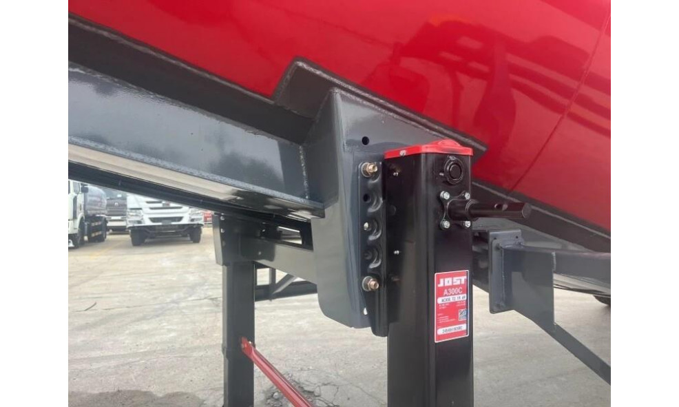 Полуприцеп цементовоз TONGYADA 28T CEMENT TANKER TRAILER