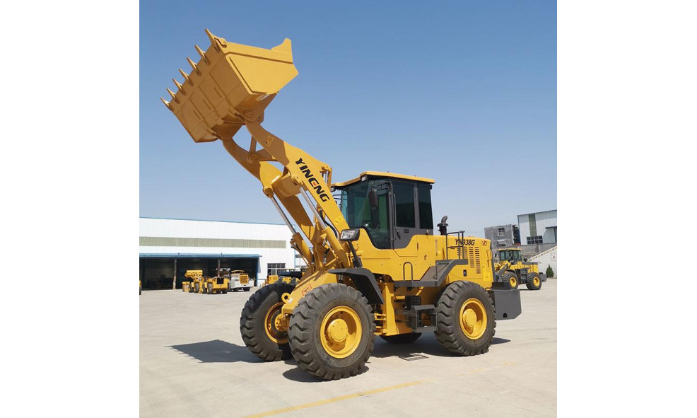 Фронтальный погрузчик YINENG YN938G